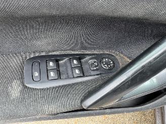 Peugeot 308 1.6 THP Allure picture 6