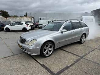 Voiture accidenté Mercedes E-klasse 240 Combi 2003/4