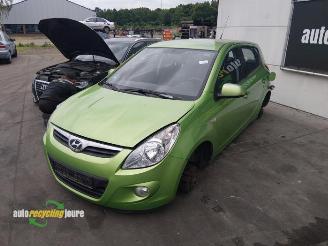 Hyundai I-20 Hatchback Onderdelen, Kleurcode: TK, Donorauto picture 3