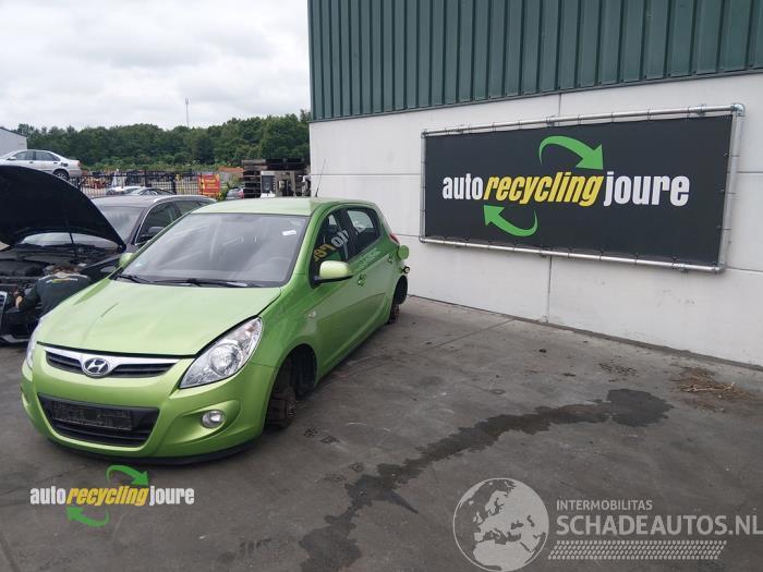 Hyundai I-20 Hatchback Onderdelen, Kleurcode: TK, Donorauto
