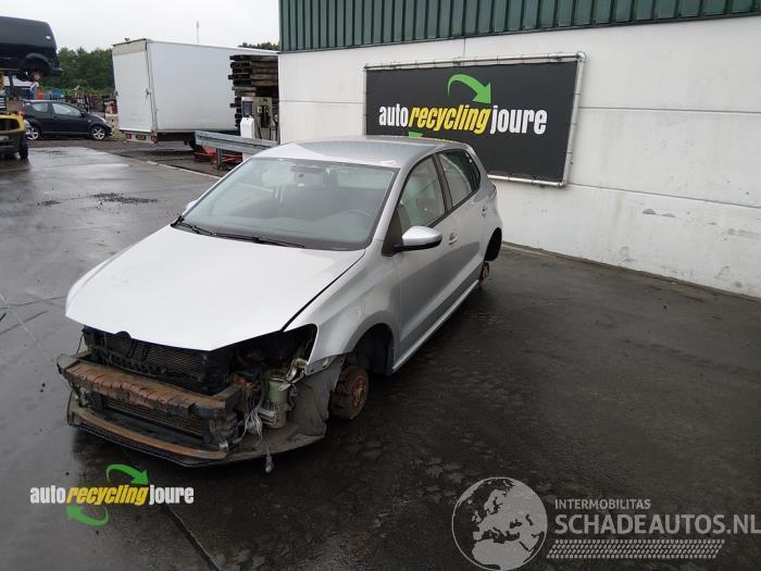 Volkswagen Polo Polo V (6R), Hatchback, 2009 / 2017 1.6 TDI 16V 90