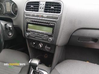 Volkswagen Polo Polo V (6R), Hatchback, 2009 / 2017 1.6 TDI 16V 90 picture 30