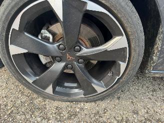 Cupra Leon Cupra Leon Pano Kuipstoelen sfeer verlichting picture 19