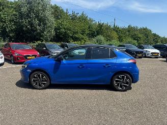 Opel Corsa GS LINE 130PK PANO AUTOMAAT Rijbare schade picture 9