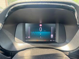 Opel Corsa GS LINE 130PK PANO AUTOMAAT Camera Stuur &Stoelverwarming Rijbare schade picture 20