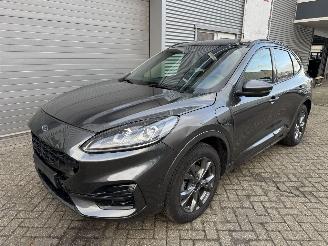 Schadeauto Ford Kuga Ford Kuga 2.5 Duratec PHEV ST-Line X CVT Pano Voll 2023/2