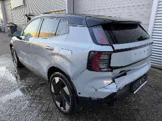 Volvo EX30 EX30 Extended Range Ultra Panorama voll  Rijdbaar picture 2