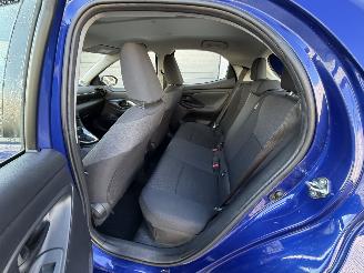 Toyota Yaris Yaris 1.5-l-VVT-i Hybrid CVT Luxury fahrbereit picture 11