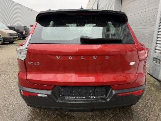Volvo XC40 XC40 T5 Recharge R Design Pano Leder start en rijd picture 3
