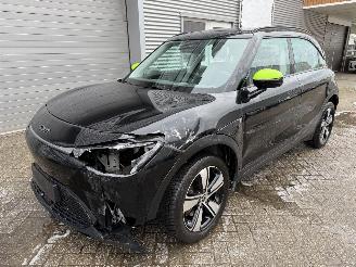 Vaurioauto  passenger cars Smart Forfour Smart #1 66 kWh PREMIUM Autom. start en rijd 2024/10