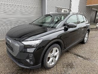 škoda osobní automobily Audi Q4 Audi Q4 e-tron 35 e-tron Pano Leder 2023/3