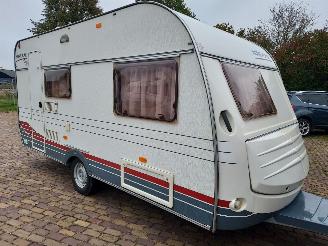 krockskadad bil caravan Home Car  43 TMF Frans bed 2006/2