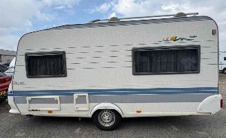 Hobby  440 SF + Voortent en luifel picture 4