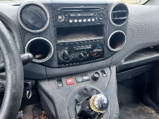 Citroën Berlingo GERESERVEERD   1.6 HDI picture 8