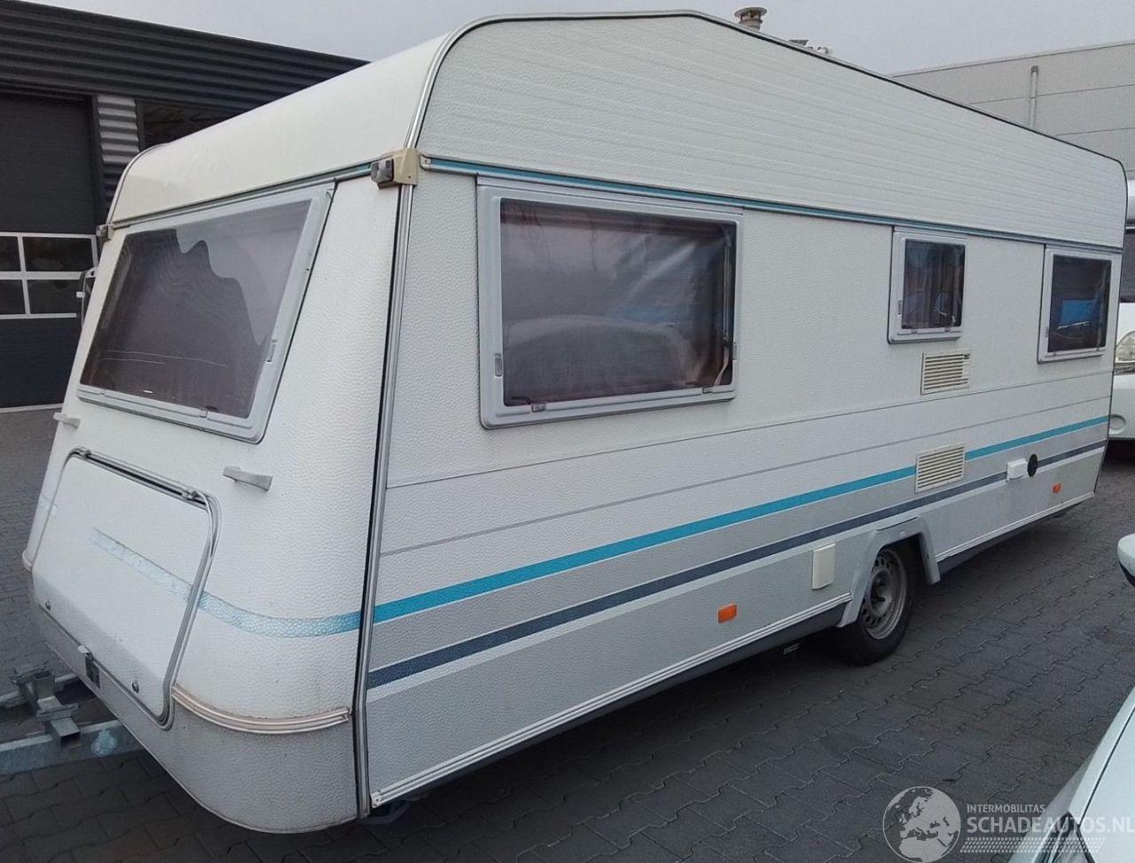 Knaus  Azur 490 + Mover