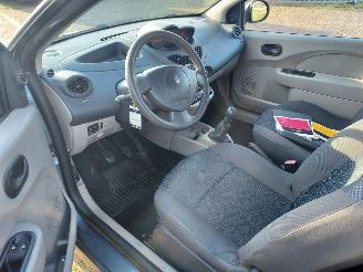 Renault Twingo 1.2 benzine + Apk picture 5