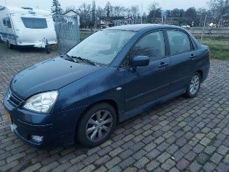 Suzuki Liana 1.6 Airco + Apk picture 2