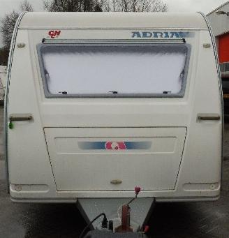 skadebil caravan Adria  Adora 512 UP 2005/7