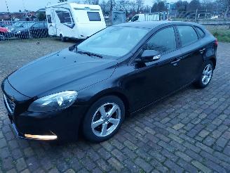 Volvo V-40 1.6 D2 Momentum diesel Div opties picture 2