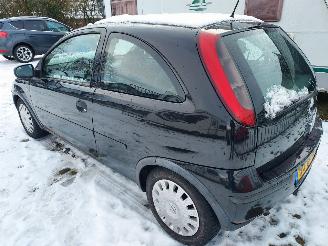 Opel Corsa GERESERVEERD  1.2 AUTOMAAT  109000KM !!! picture 4