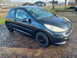 škoda osobní automobily Peugeot 207 1.4 XR Airco 2006/12