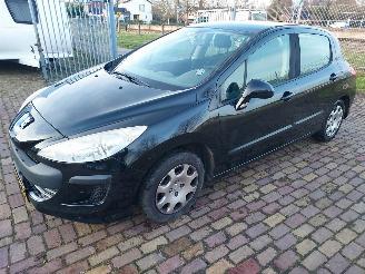 Peugeot 308 1.6 VTI X Line picture 2