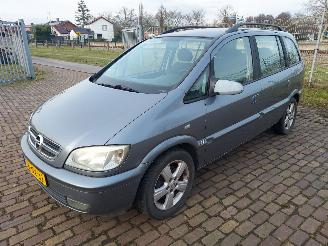 Opel Zafira 7 persoons + Automaat picture 2