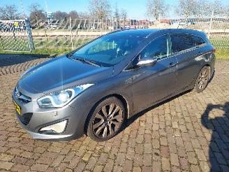 Schadeauto Hyundai I-40 2.0 GDI benzine AUTOMAAT 2011/8