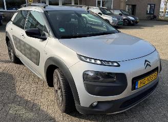Coche accidentado Citroën C4 cactus 1.6 Blue HDI Business 2015/10