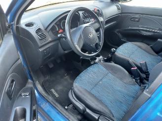 Kia Picanto 1.0 +apk picture 6