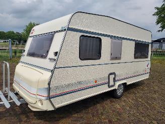 Burstner  430 + Voortent picture 2