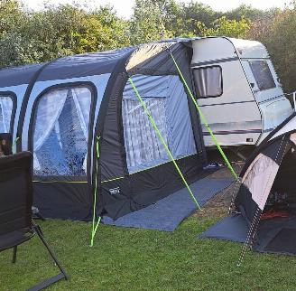 Burstner  GERESERVEERD   430 + Voortent picture 3