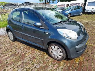 Vaurioauto  passenger cars Citroën C1 5 deurs Airco+apk 2006/6