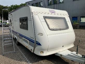 skadebil caravan Hobby  Excellent 540 UF + Voortent 2003/4