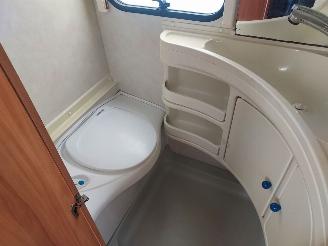 Adria  Adiva  502 UK Stapelbed + Voortent picture 12