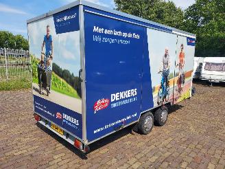 Van Weel  Gesloten aanhanger met 3 zijkleppen 2700 kilo picture 5