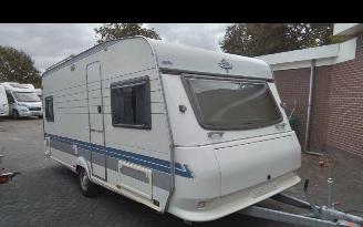 skadebil auto Hobby Octavia Excellent 495 + Airco 1999/7