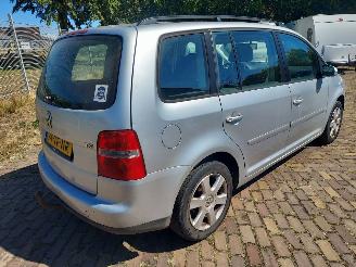 Volkswagen Touran 1.4TSI picture 3