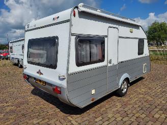 Kip  Sky Line 44 TDB Mover Luifel Frans bed picture 3