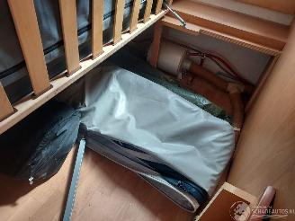 Knaus  Azur 450 FU Mover en Voortent Frans bed picture 13