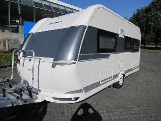 skadebil caravan Hobby  Excellent 495 UFE Mover-Voortent 2014/2