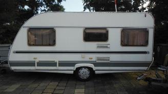 Beyerland  Vitesse 460 FB Mover Omnistor Frans bed picture 3