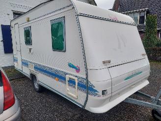 Coche accidentado Adria  5204 PX + Voortent en frans bed 1999/5