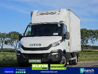krockskadad bil bedrijf Iveco Daily 35C13 2016/5
