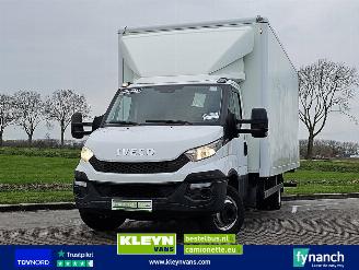krockskadad bil auto Iveco Daily 70C17 2015/6