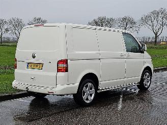 Volkswagen Transporter 2.5 TDI picture 3