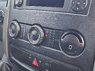 Mercedes Sprinter 313 picture 10