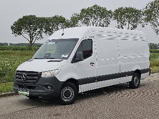 Mercedes Sprinter 317 picture 2