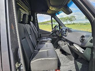 Mercedes Sprinter 317 picture 7