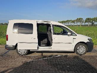 Volkswagen Caddy 2.0 picture 13